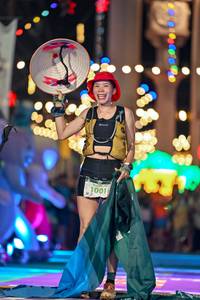 BIB: 1001
                            <button type="button" onclick="openModal(24883149)" class="btn btn-primary btn-sm float-right btn-popup" data-toggle="modal" data-target=".modal-high-quality">
                        <i class="fas fa-shopping-cart"></i> Add to Cart
                    </button>
                                            <button type="button" onclick="isThisMe(24883149, true)" class="btn btn-success btn-sm float-right btn-popup btn-isme hidden" data-toggle="tooltip" data-placement="bottom" title="นี่คือรูปของคุณใช่ไหม คลิกที่นี่เพื่อเอาเข้าอัลบั้ม">
                        <i class="fas fa-plus"></i> Add to album
                    </button>
                    <button type="button" onclick="isThisMe(24883149, false)" class="btn btn-warning btn-sm float-right btn-popup btn-isnotme hidden">
                        <i class="fas fa-ban"></i> Remove from album
                    </button>